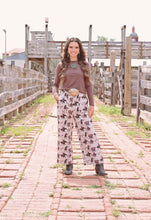 Wagon Wheel pants
