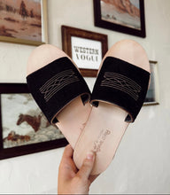 Boot stitch sandals