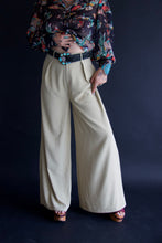 Wide Leg Trouser