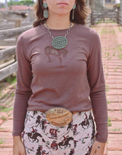 Mesh Bronc cutout