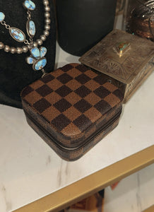 Loui checkered jewelry case