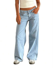Mid rise light wash jeans